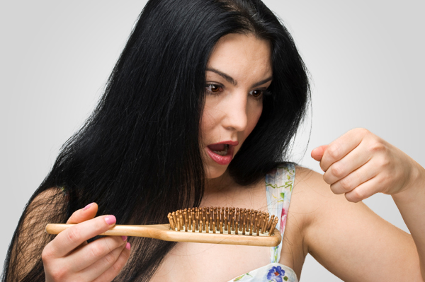 Bệnh rụng tóc là gì