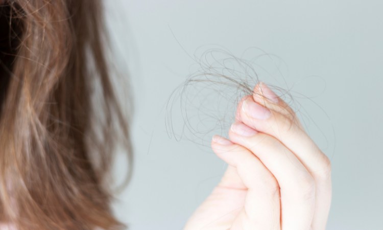 L-carnitine hỗ trợ kích thích mọc tóc và ngăn ngừa rụng tóc